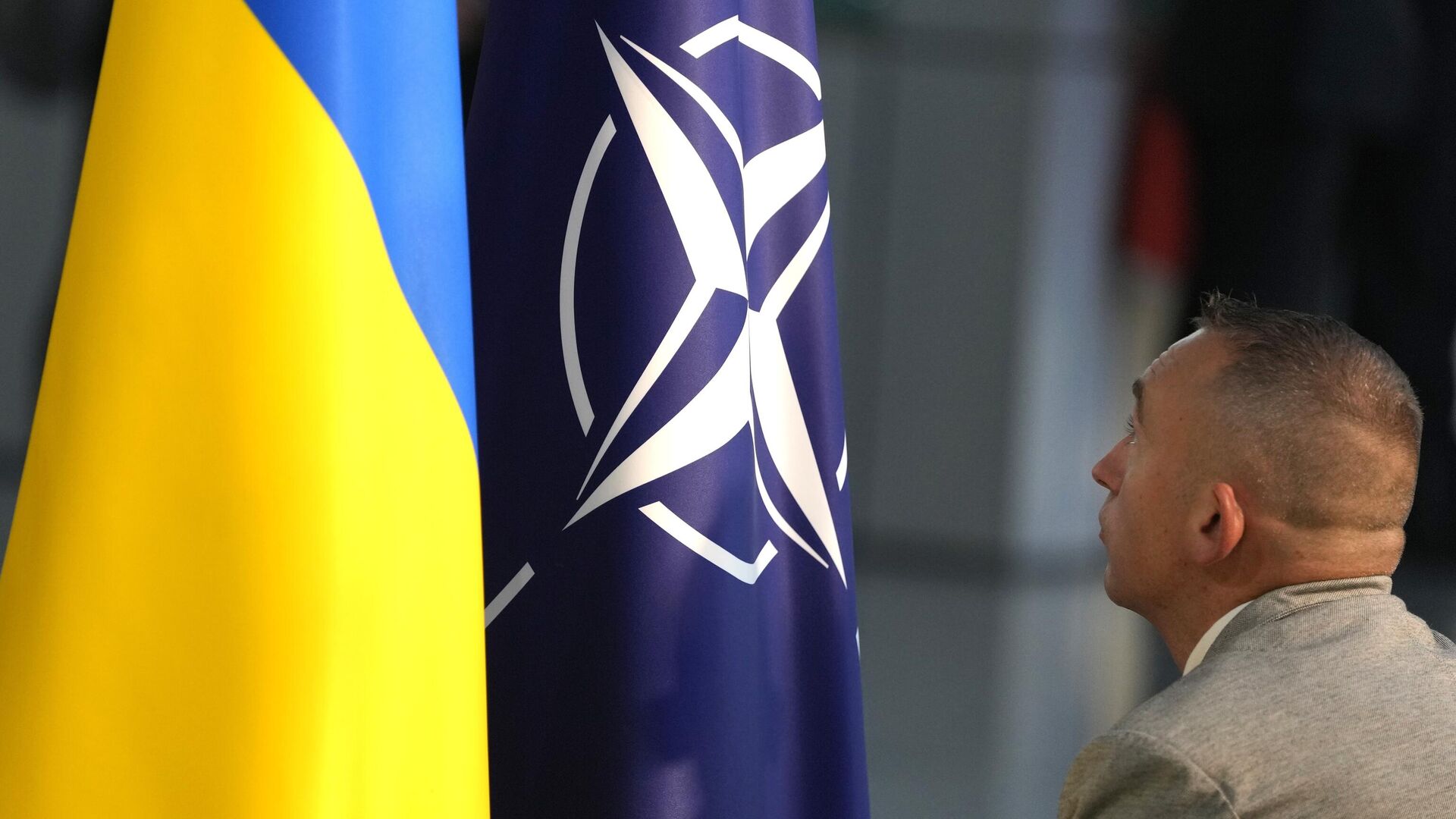 Постпред США при НАТО пояснил, что означают гарантии безопасности Украине